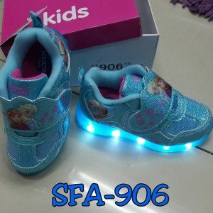 Sepatu Anak Import Frozen Elsa Sepatu Anak Import Cewek Sepatu Anak Sekolah Sepatu Anak Tk Perempuan Tokopedia
