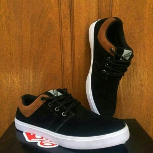 Sepatu Vans Casual Pria Tokopedia