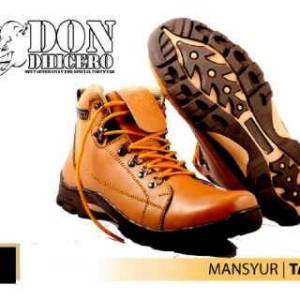 Sepatu Pria Tracking Climbing Hiking Gunung Adidas Ax2 Tracking Best Seller Tokopedia