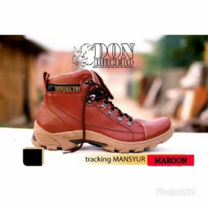 Sepatu Pria Tracking Climbing Hiking Gunung Adidas Ax2 Tracking Best Seller Tokopedia