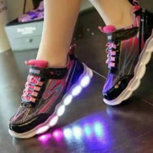 Sepatu Import Yeezy Unisex Tokopedia