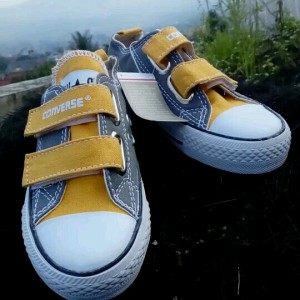 Sepatu Anak Laki Laki Perekat Ando Diva Light Velcro Hitam Tokopedia