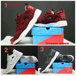 Fenomenal Sepatu Reebok Ventilation Import Tokopedia