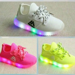 Sepatu Adidas Sepatu Running Sepatu Olahraga Tokopedia