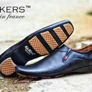 Sepatu Casual Kickers Mocassin Sepatu Kickers Slip On Sepatu Pria Kickers Slop Tokopedia