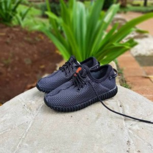 Sepatu Anak Adidas Yeezy Laki Dan Perempuan Sporty Tokopedia