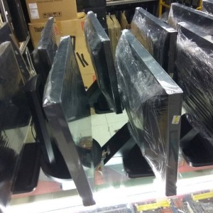 Lcd Hp 19 Wide Tokopedia