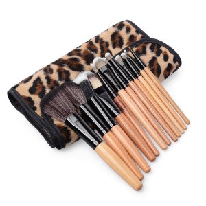 Brush Make Up Kosmetik 12 Set Bonus Sarung Leopard Tokopedia