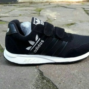 Sepatu Adidas Anak Sepatu Sekolah Anak Tokopedia