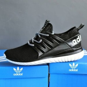 Sepatu Casual Adidas 01 Tokopedia