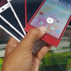 Fujitsu Arrow Nx F 01f 4g Lte Tokopedia