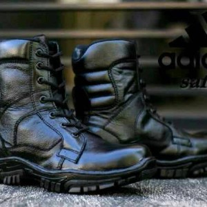 Sepatu Adidas Ujung Besi Tokopedia