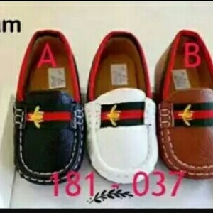 Sepatu Pantofel Anak Laki Laki Hitam Polos Sepatu Formal Anak Laki Laki Hitam Polos Sepatu Anak Sekolah Tokopedia