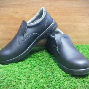 Sepatu Pengaman Trojan Krisbow Tokopedia