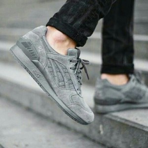 Sepatu Asics Gel Respector Carbon Tokopedia