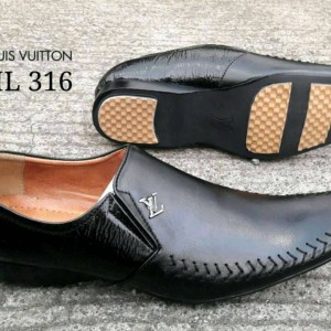Sepatukerja Tokopedia