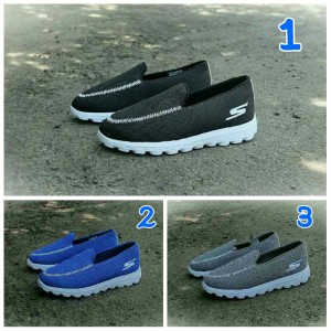 Sepatu Slip On Sketcher Wanita Tokopedia