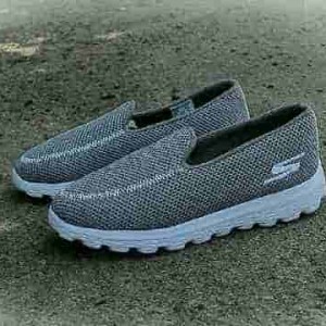 Sepatu Slip On Sketcher Wanita Tokopedia