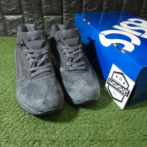 Sepatu Asics Gel Respector Carbon Tokopedia