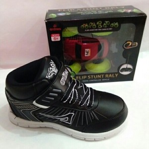 Sepatu Ardiles Berhadiah Mobil Remot Flip Stunt Car Tokopedia