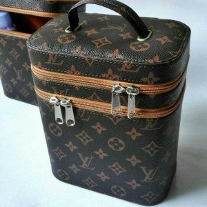 Make Up Case Motif Lv L Tempat Make Up L Beauty Case And Kosmetik Tokopedia