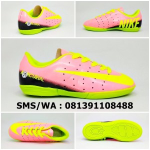 Sepatu Futsal Nike Anak Sepatu Futsal Anak Masa Kini Sepatu Keren Futsal Anak Tokopedia