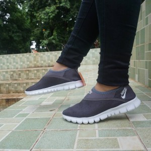 Sepatu Slip Wanita Sepatu Casual Tokopedia