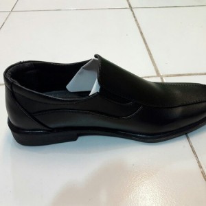 Sepatu Pantofel Anak Laki Laki Hitam Polos Sepatu Formal Anak Laki Laki Hitam Polos Sepatu Anak Sekolah Tokopedia