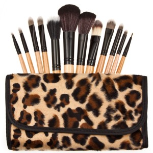 Brush Make Up Kosmetik 12 Set Bonus Sarung Leopard Tokopedia