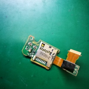 Fujitsu Arrows Nx F 01f 3g Second Tokopedia