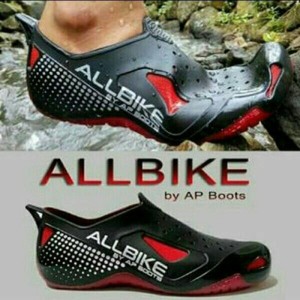 Sepatu Sepeda Motor Anti Air Terbaik Tokopedia