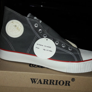 Sepatu Warior Clasic Tokopedia
