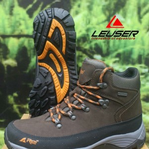 Sepatu Gunung Rei Lorentz Tokopedia