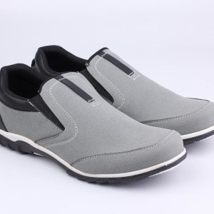 Sepatu Casual Pria Keren Tokopedia