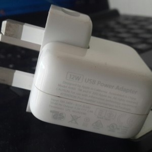 Adaptar Ipad 12wat Original Bawaan Hp 100 Ori Second Gransi Tokopedia