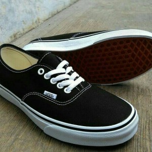 Sepatu Vans Authentic Black White Tokopedia