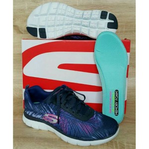 Sepatu Kets Wanita Sepatu Skechers Wanita Tokopedia