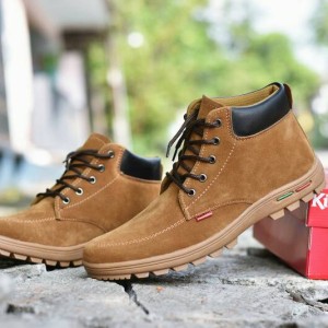 Sepatu Boots Pria Kickers Suede Tokopedia