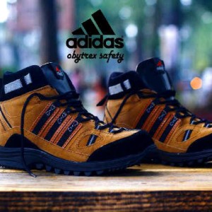 Sepatu Adidas Gunung Tracking Adventure Tokopedia