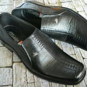 Sepatu Pantofel Pria Crocodile 003 Tokopedia