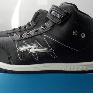 Sepatu Sekolah Anak Anak Dallas 737 Hitam Merah Tokopedia