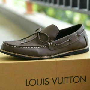 Sepatu Slipon Pria Lv Tokopedia
