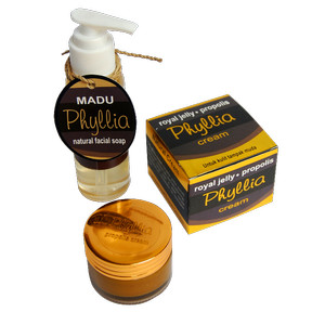 Phyllia Propolis Cream Original Kosmetik Jerawat Tokopedia