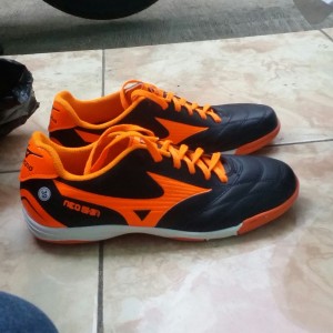 Sepatu Futsal Mizuno Neo Tokopedia
