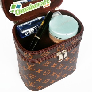 Make Up Case Motif Lv L Tempat Make Up L Beauty Case And Kosmetik Tokopedia