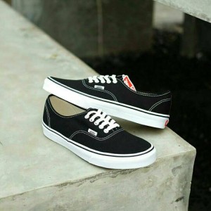 Sepatu Vans Authentic Black White Tokopedia