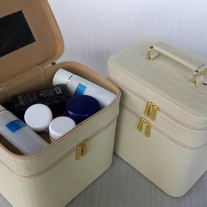 Beutycase Tas Kosmetik Tas Make Up Tokopedia