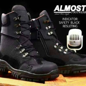 Sepatu Pdl Tinggi Pdl Tni Polri Full Kulit Ujung Besi Spatu Kerja Lapangan Tokopedia