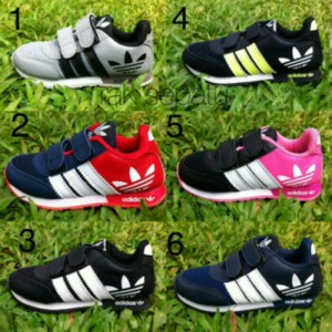Sepatu Anak Adidas Neo Terbaru Laki Laki Dan Perempuan Tokopedia