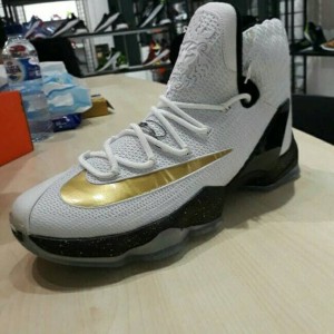 Sepatu Basket Nike Leborn James 13 Aligator Tokopedia